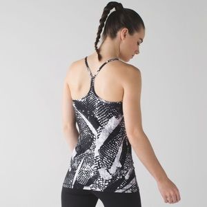 Sz 4 Lululemon Power Y Tank